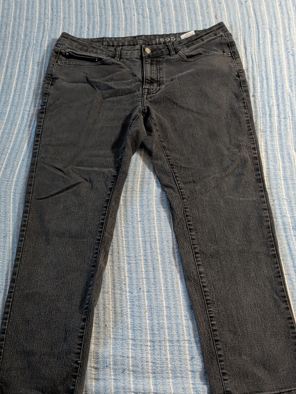 Izod Men's Slim Straight Black Jeans